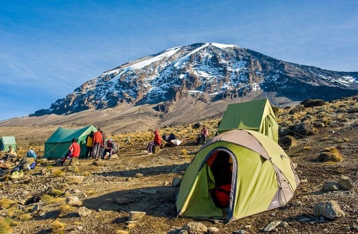 8 KILIMANJARO TREKKING VIA MACHAME ROUTE